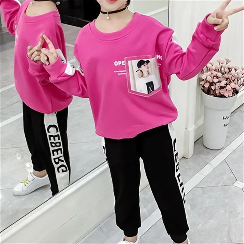 2-piece Letter Pattern Suit for Girl