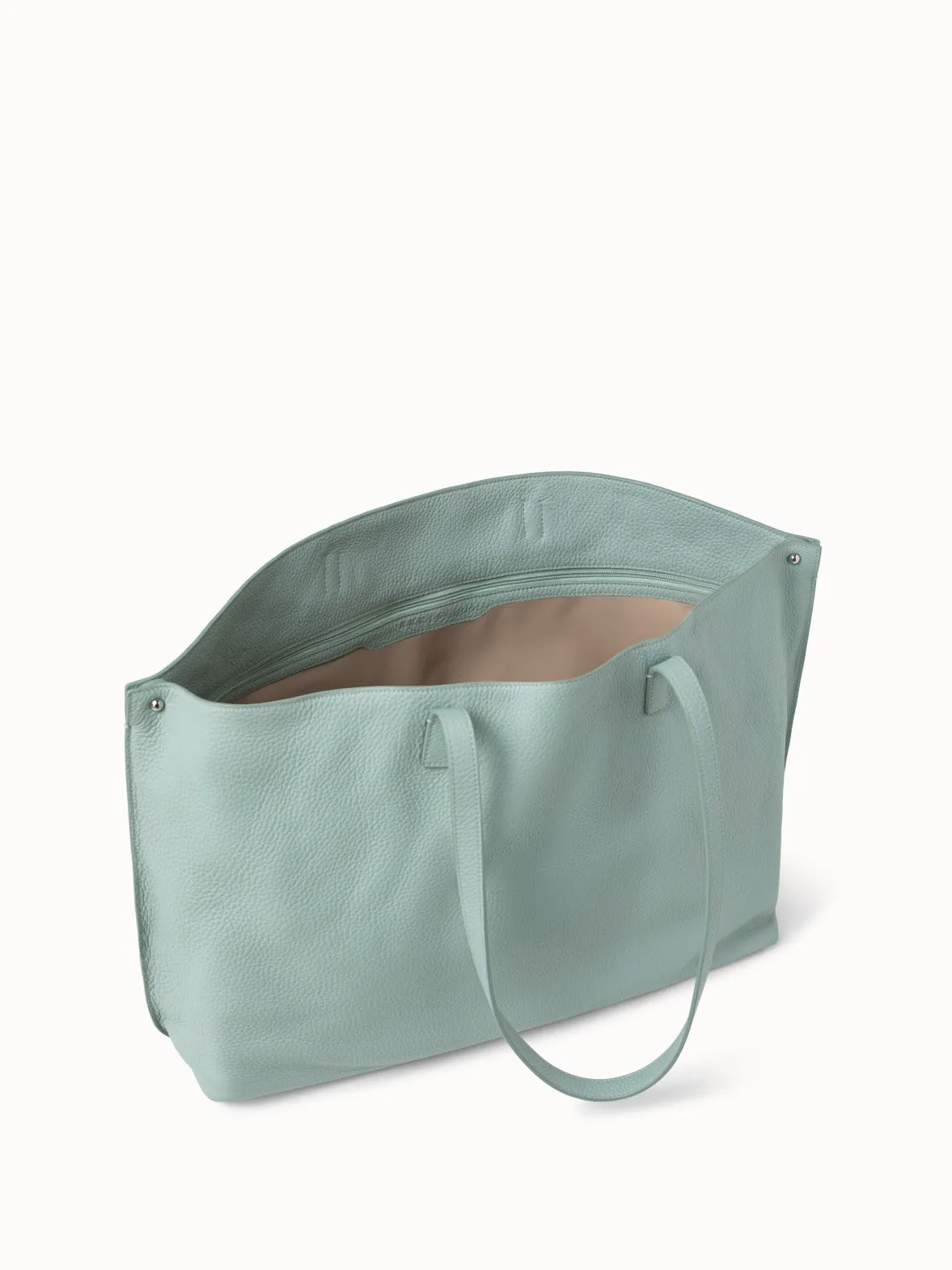 Ai Medium Shoulder Tote