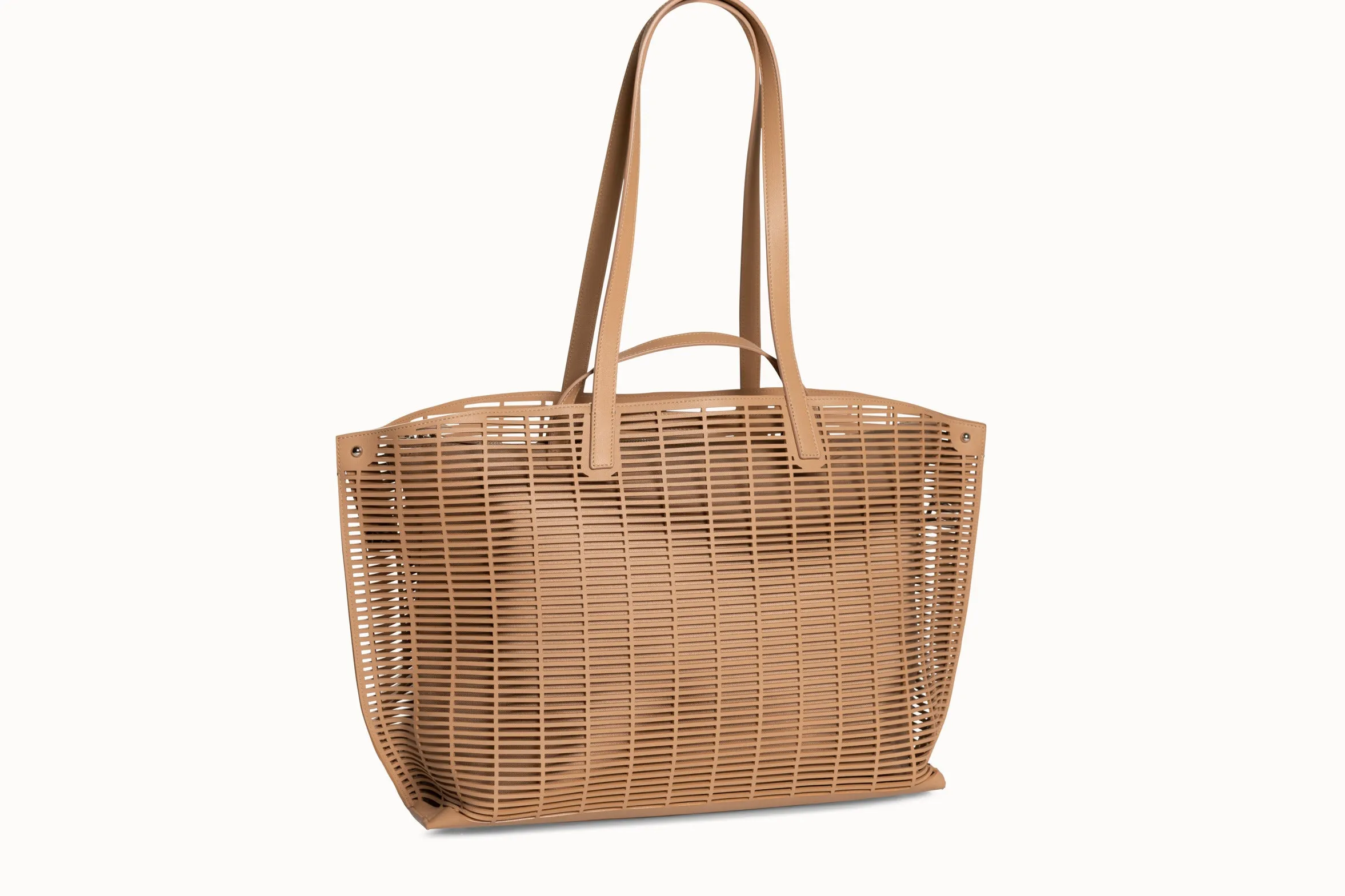 Ai Medium Shoulder Tote