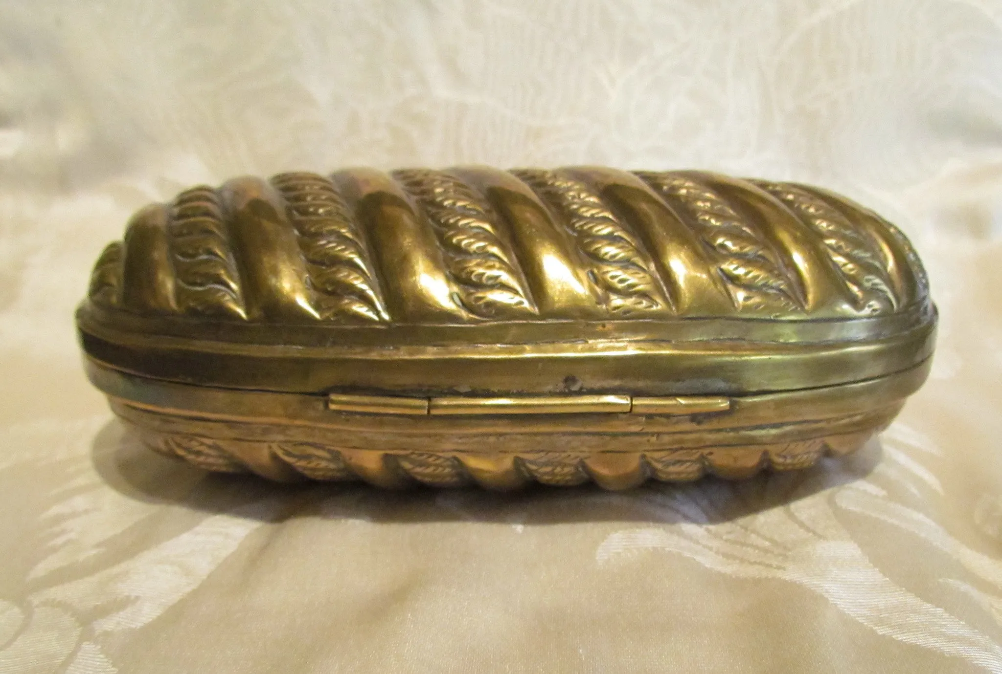 Art Deco Brass Shell Purse Pillow Handbag Antique Evening Bag Formal