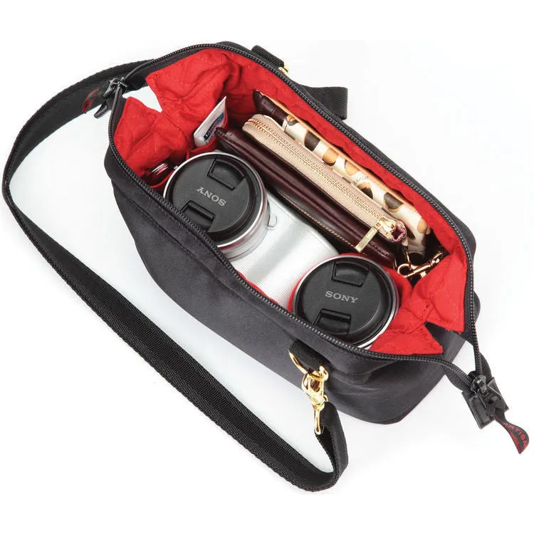 Artisan & Artist PR012 Camera Bag