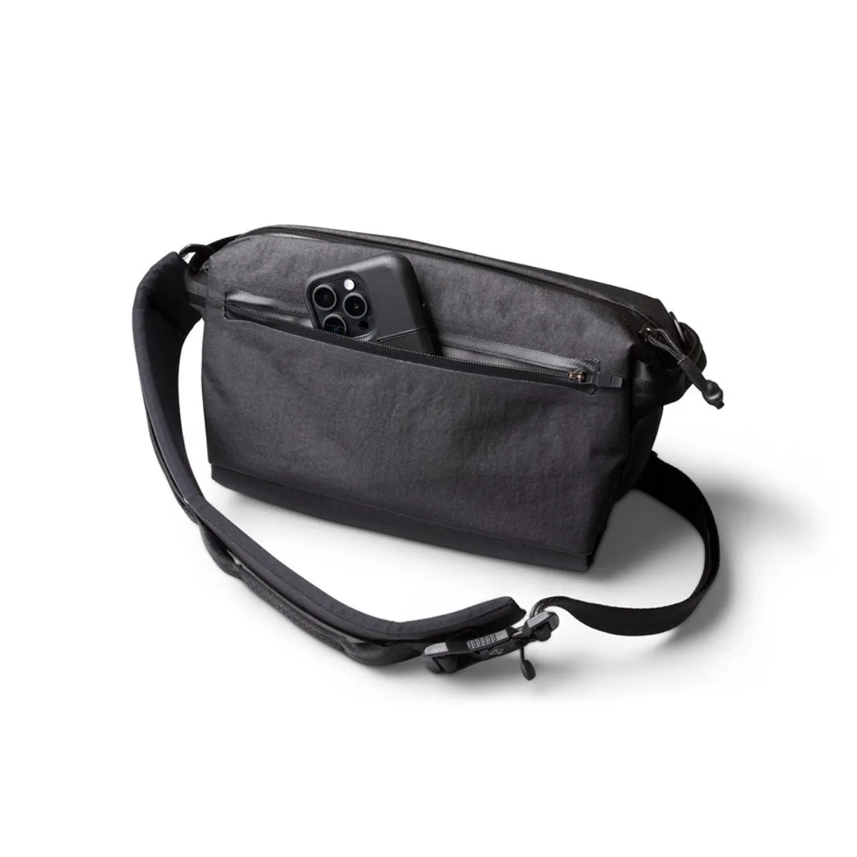 Carryology x Bellroy Chimera Sling