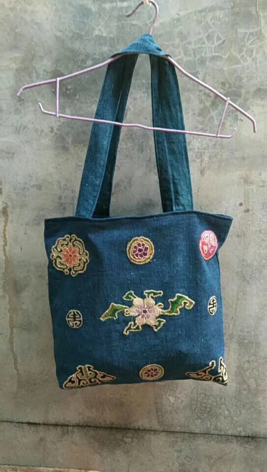 Chinese Minority people's hand bag vintage hand embroidery homespun hand-woven fabric handbag