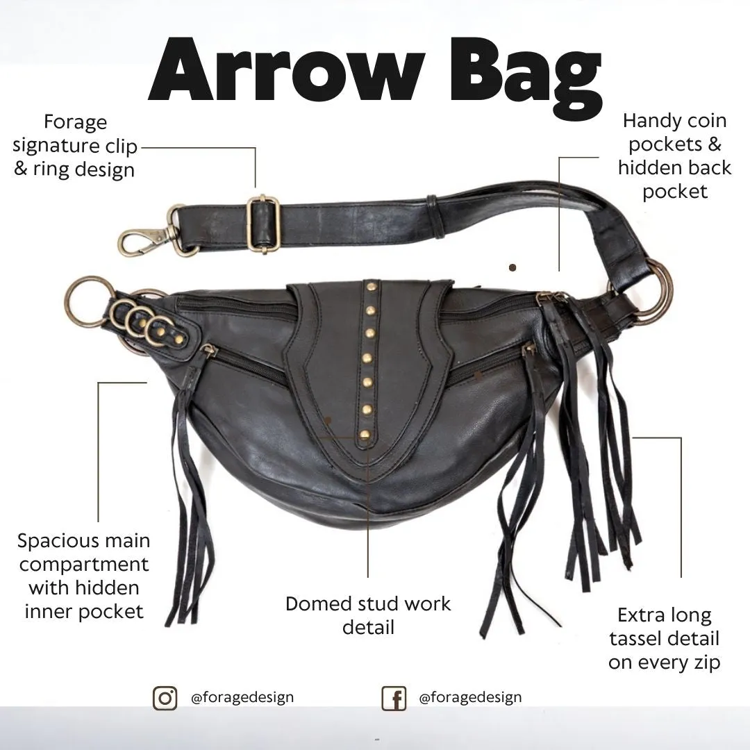 Leather Arrow Bag | Black