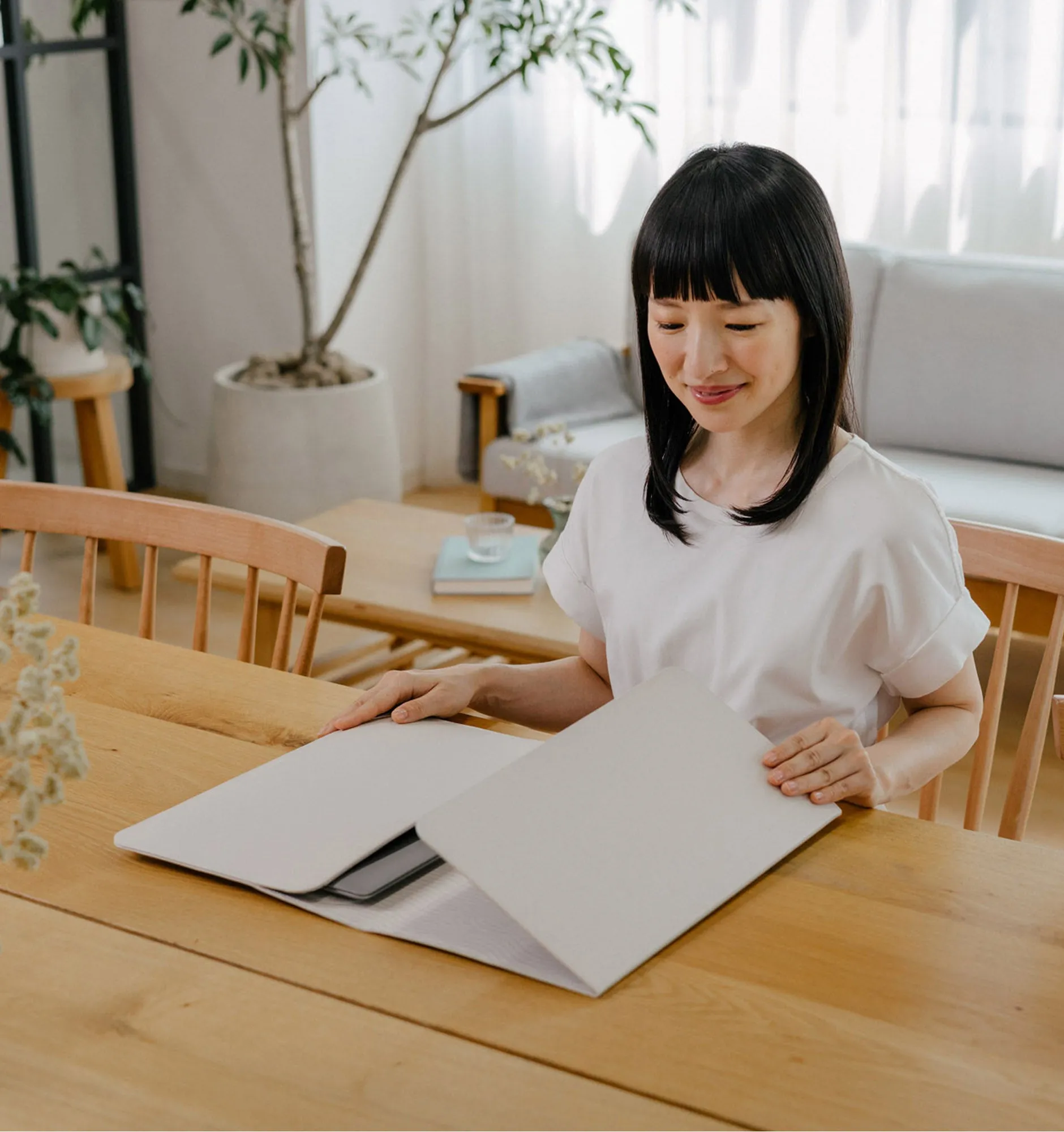 Orbitkey 14" Hybrid Laptop Sleeve / Desk Mat - KonMari